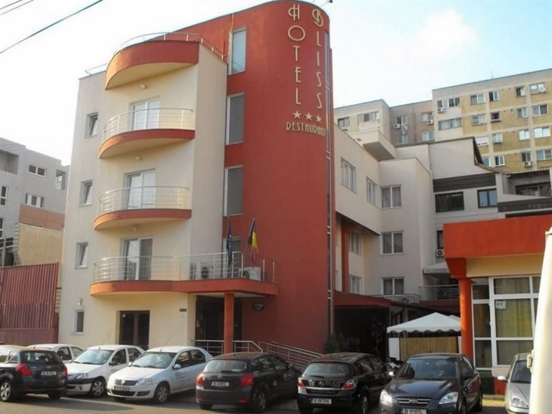 Hotel Bliss - 834