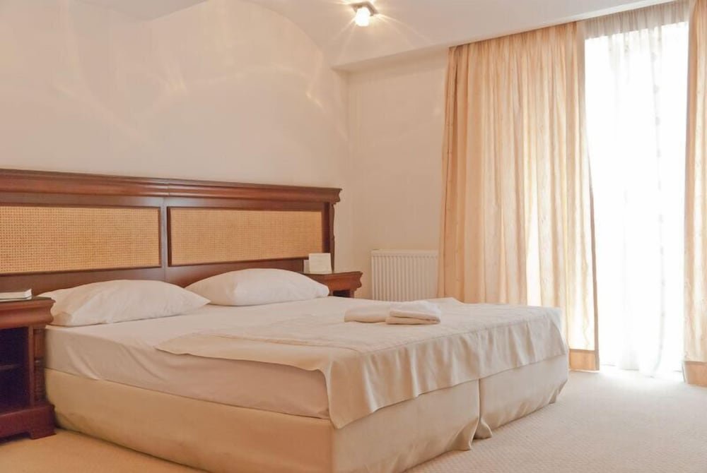 Hotel Bliss - 515