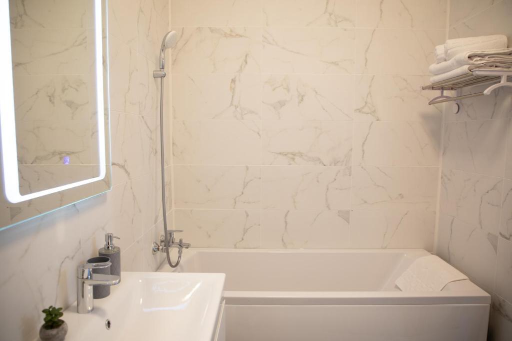 BlueWater Apartment in Nord10 Resort- Pool & Parking - 457