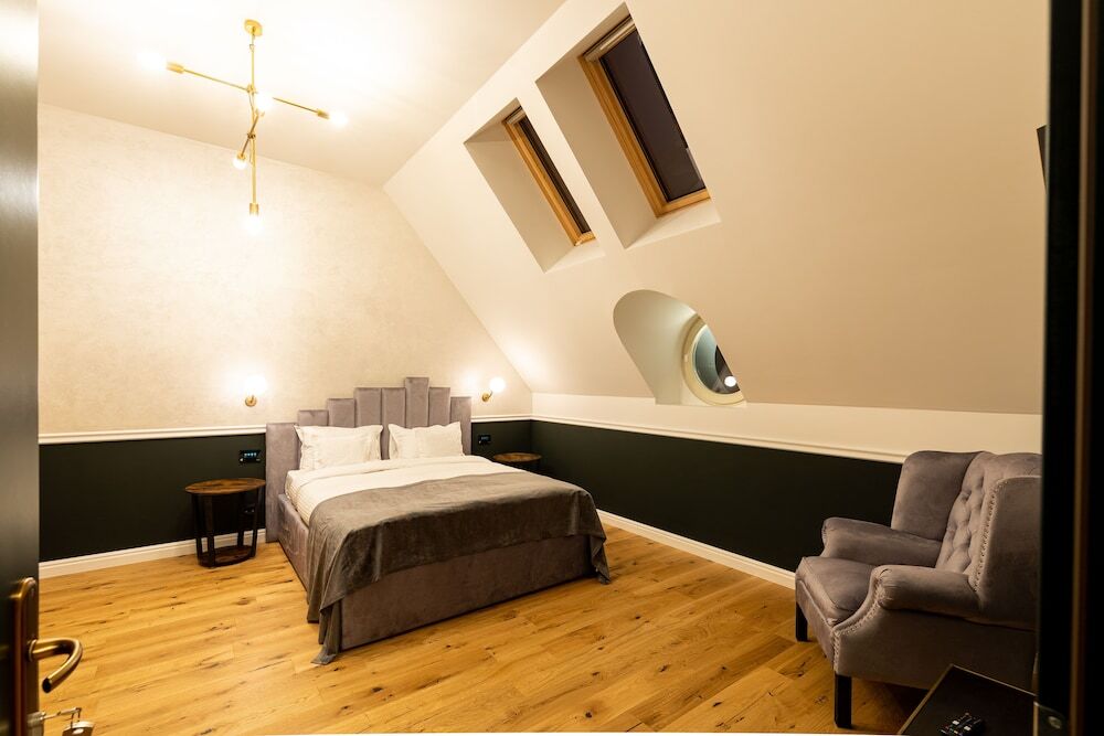 Boutique Hotel Cocosul De Aur - 961