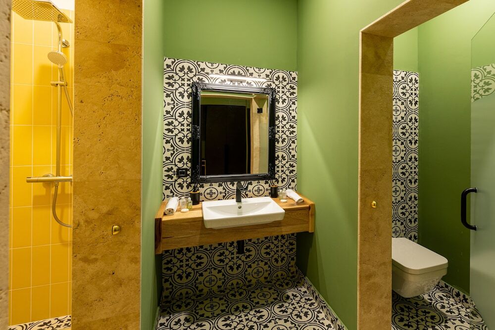 Boutique Hotel Cocosul De Aur - 776