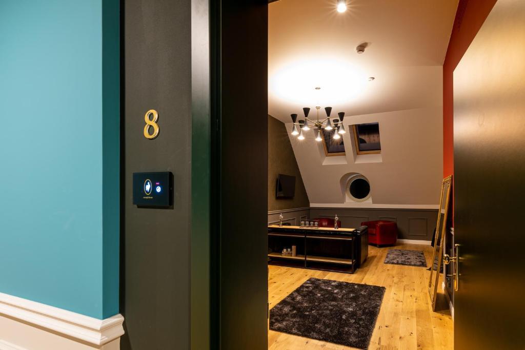 Boutique Hotel Cocosul De Aur - 727