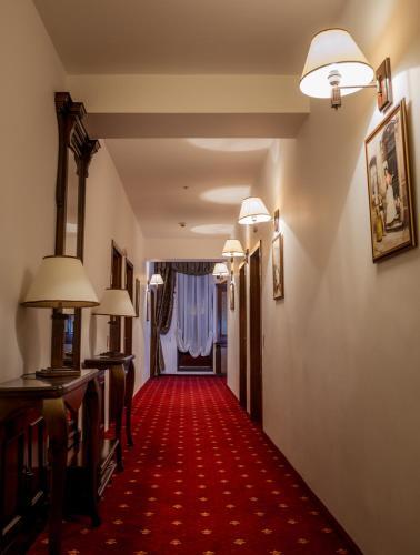 Boutique Hotel Emire - 933