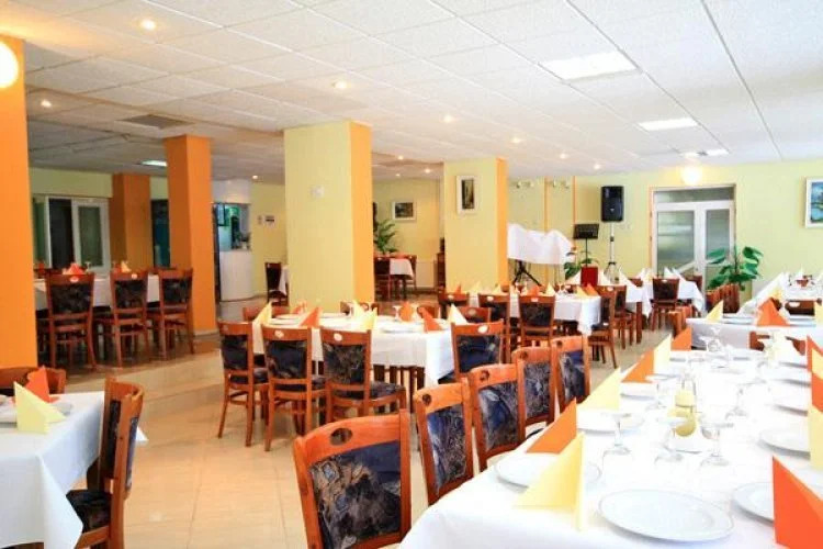 Hotel Brandusa - 153