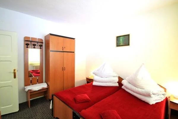 Hotel Brandusa - 366