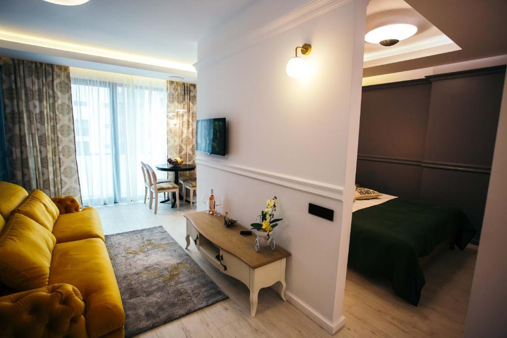 Briana Luxury Studio - 425