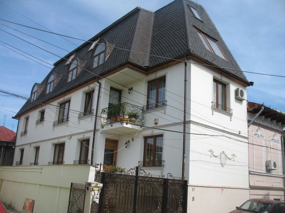 Bucharest Boutique Accommodation - 160
