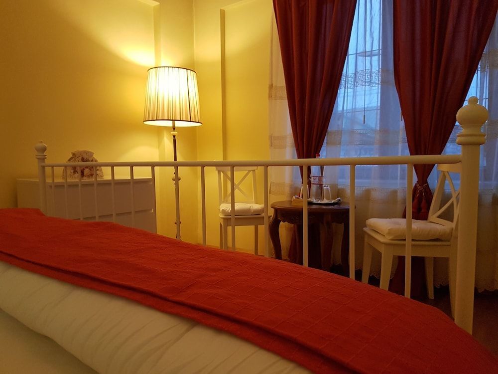 Bucharest Boutique Accommodation - 173