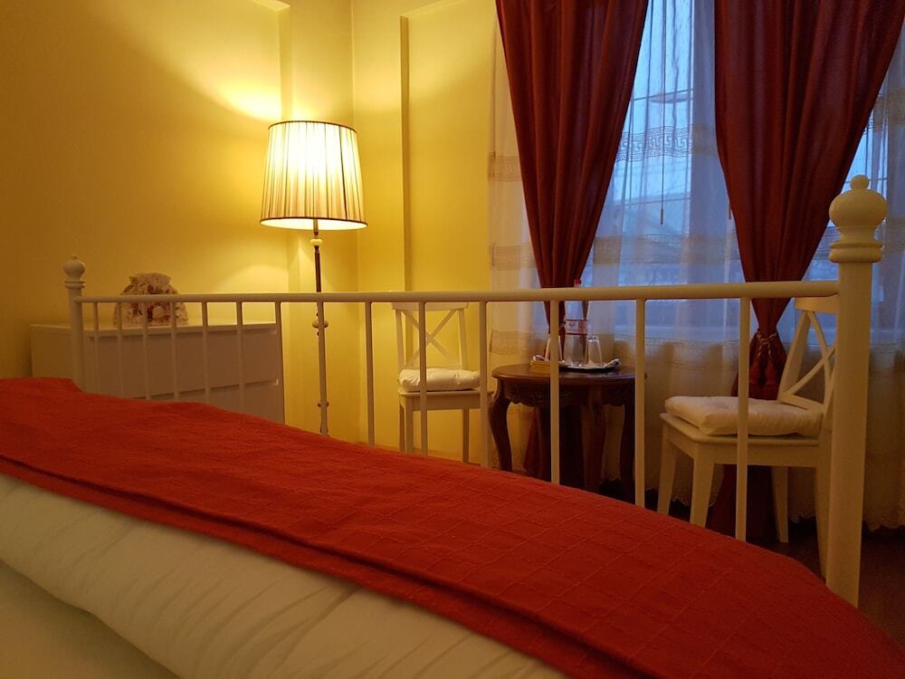 Bucharest Boutique Accommodation - 819