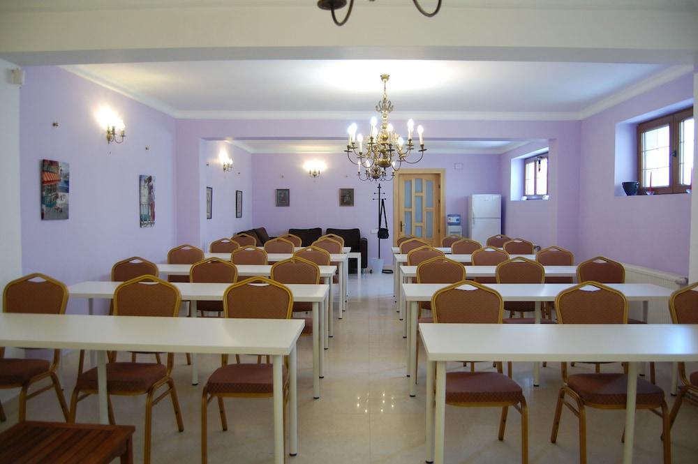 Bucharest Boutique Accommodation - 10