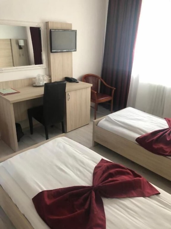 Bulevard Prestige Hotel - 85