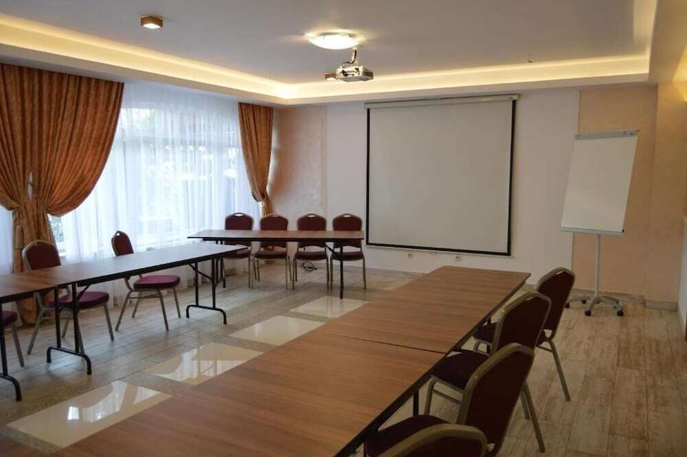Bulevard Prestige Hotel - 523