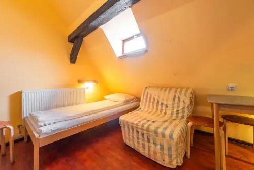 Burg Hostel - 119