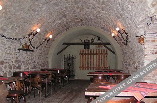 Burg Hostel - 227