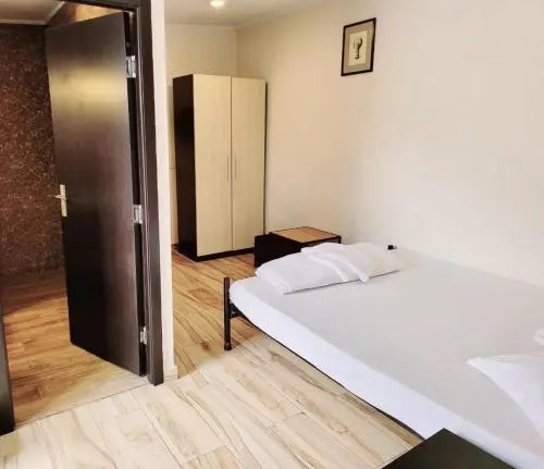 Hostel Byzanthin - 200
