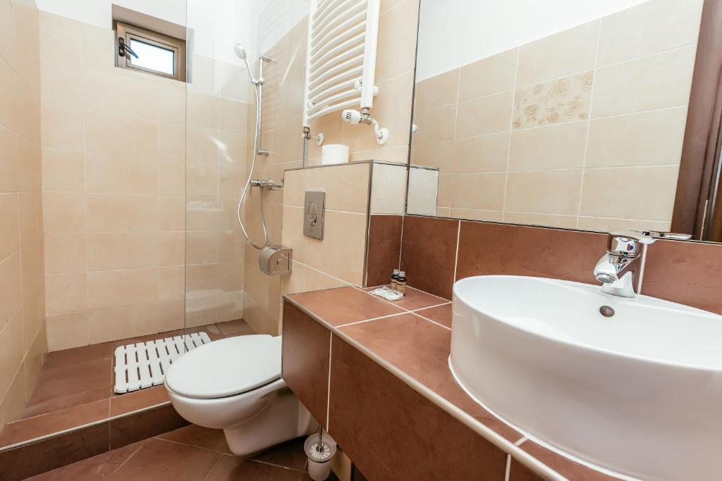 C Guest House - 388