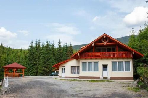 Cabana Cerbul-Oasa-Transalpina - 779