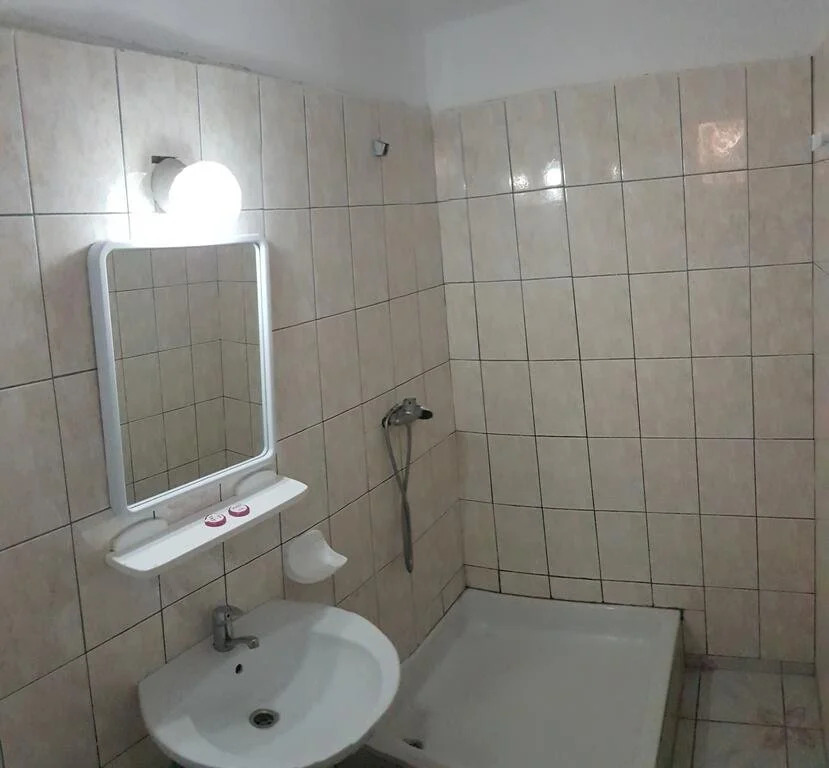 Hotel Camelia - 77