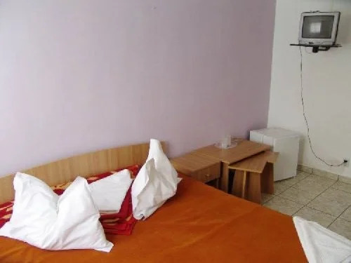 Hotel Camelia - 135