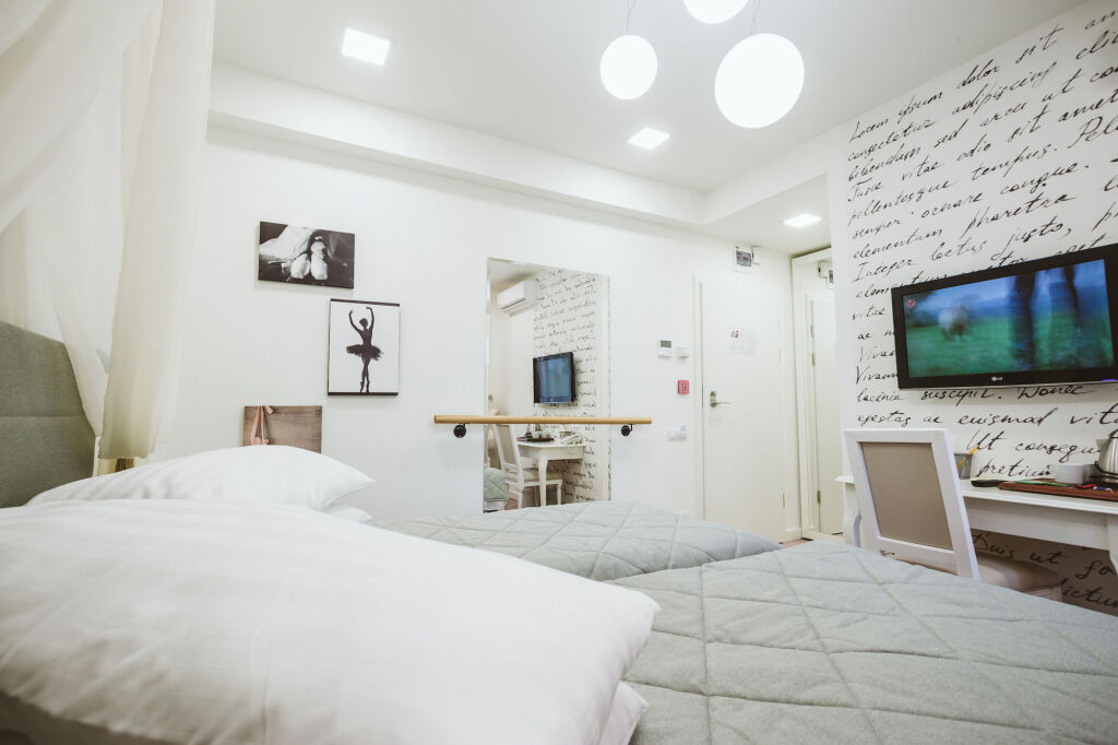 Lol et Lola Hotel - 450