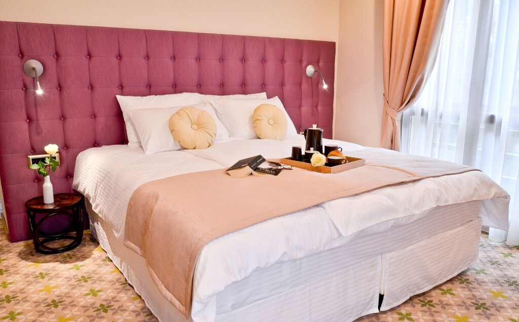 Capitolina City Chic Hotel - 87