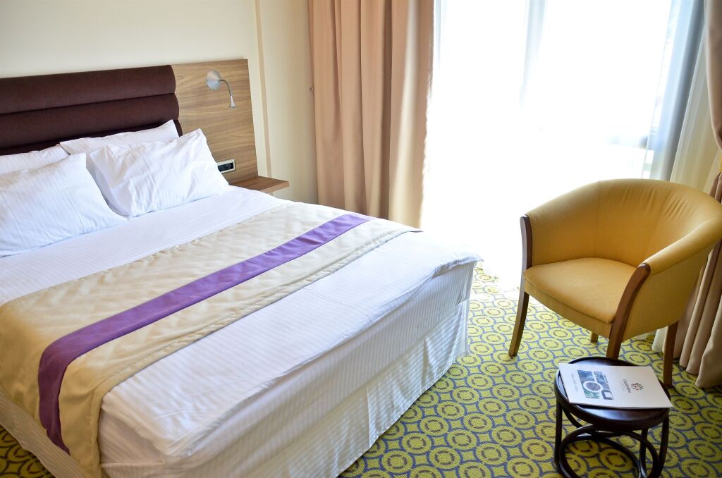 Capitolina City Chic Hotel - 641