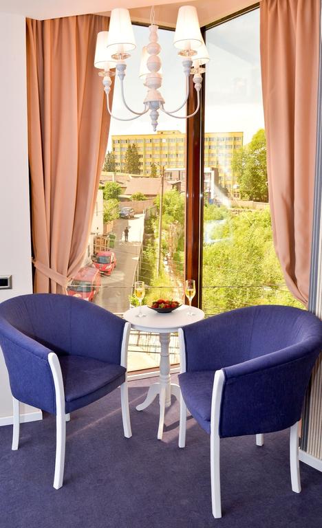 Capitolina City Chic Hotel - 960