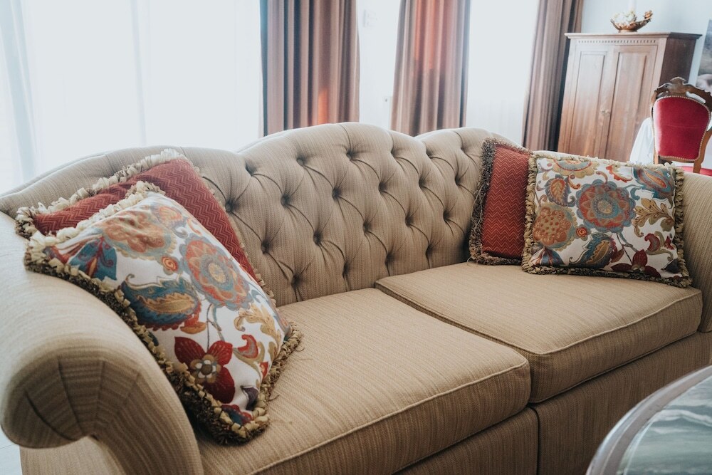 Carla Residence - 691