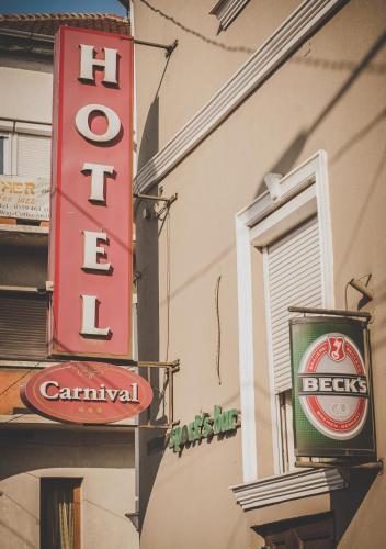 Carnival - 682