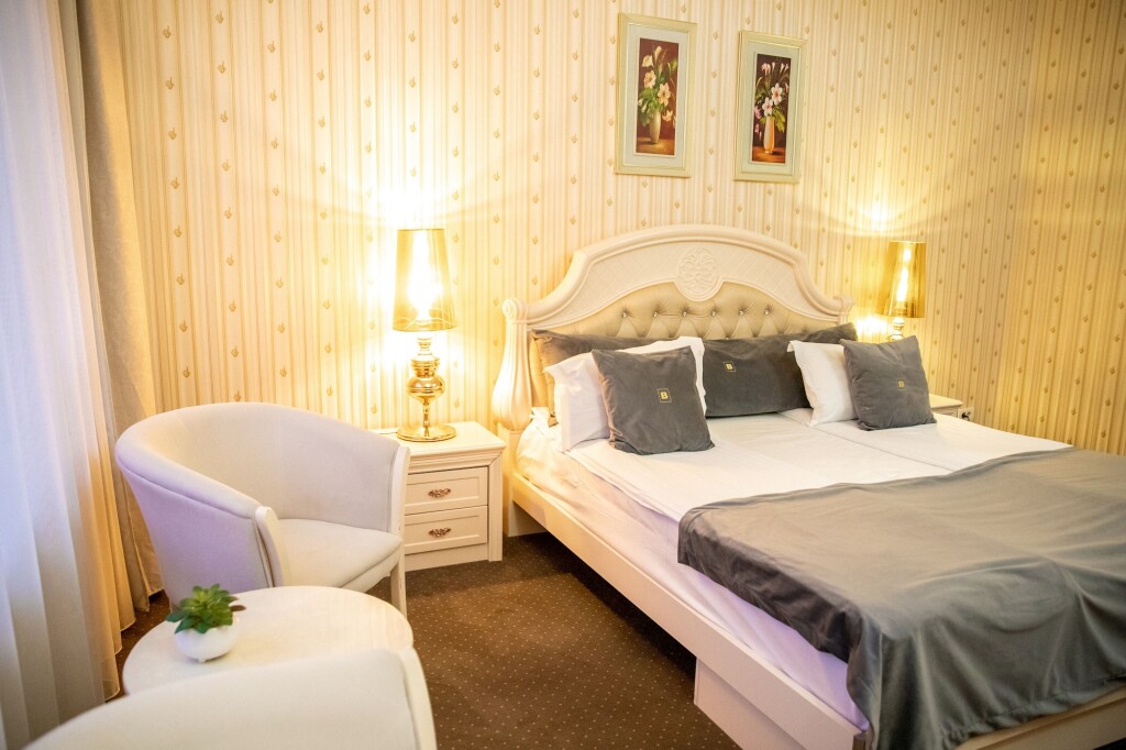 Hotel Carpathia - 928