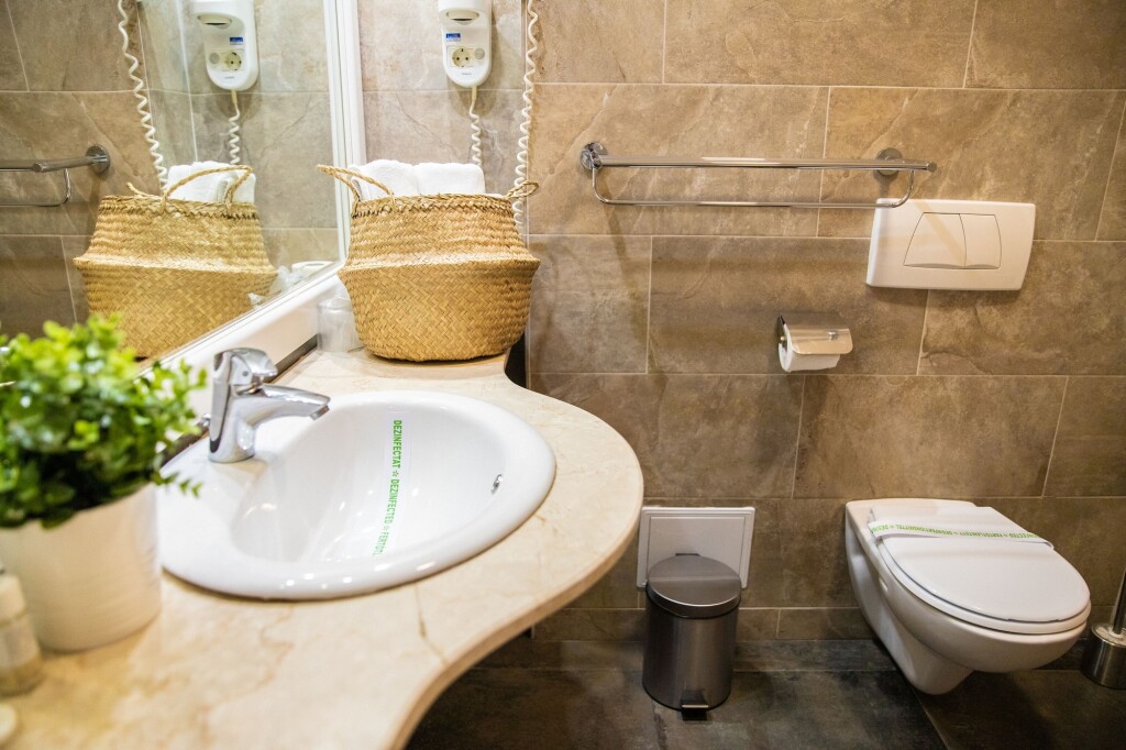 Hotel Carpathia - 861
