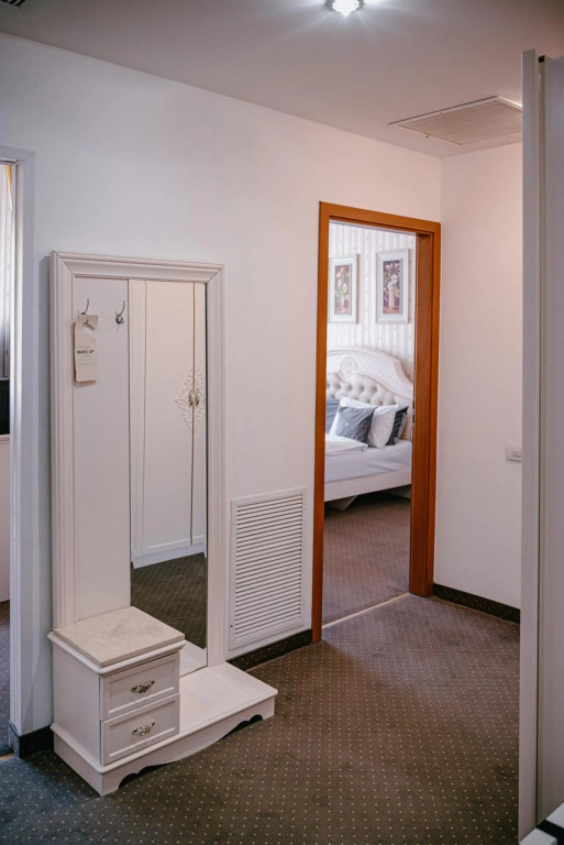 Hotel Carpathia - 335