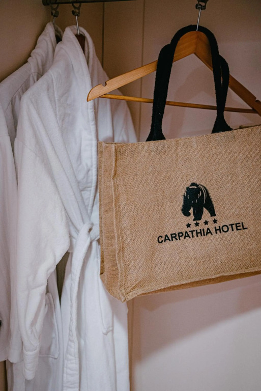 Hotel Carpathia - 758