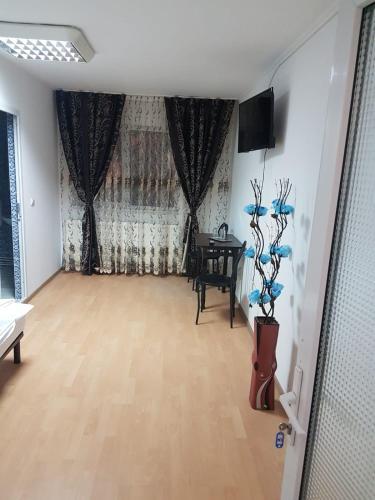 Casa Alex - 825