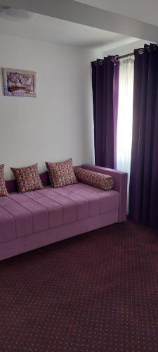 Casa Azugeana - 810