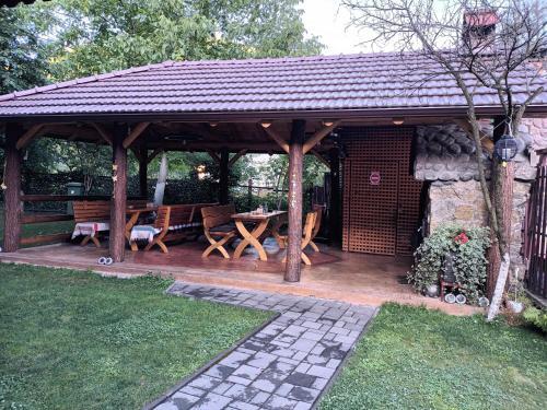 Casa Bunicii - 418