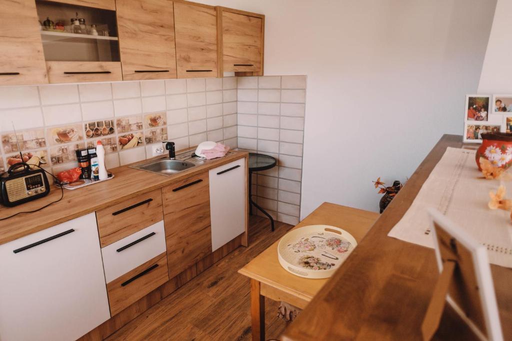 Casa Bunicilor - 258