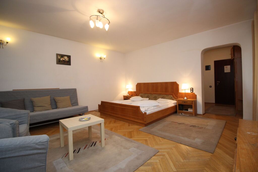 Cedrus Boutique - 418