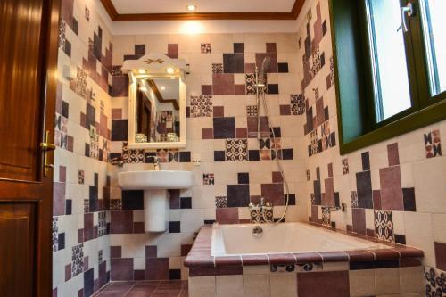 Casa Comana Boutique Hotel - 285