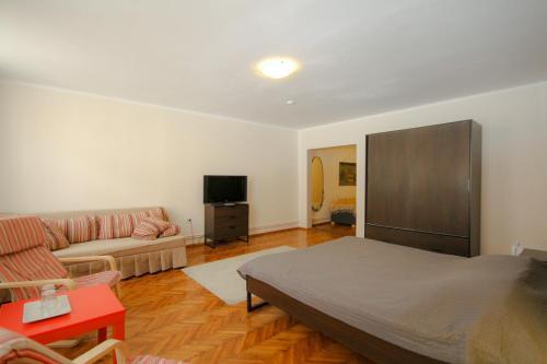 Casa Corona - 798