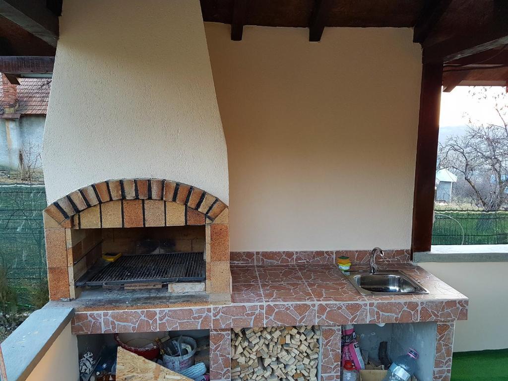 Casa David Comarnic - 658