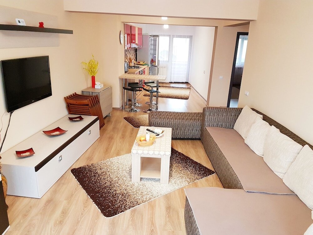 Casa David Comarnic - 673