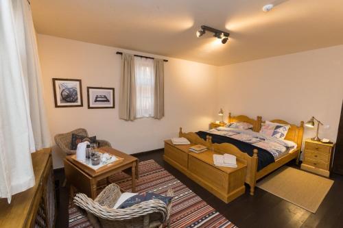 Ratiu House - 503