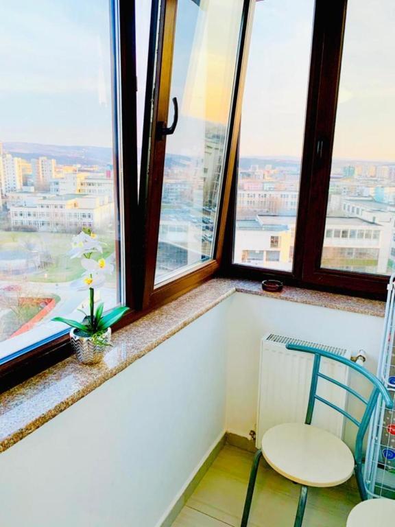 Central 2 bedrooms apartment near Palas Mall - 812