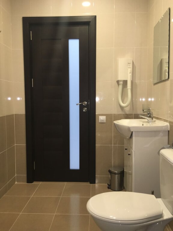 GIA Suites - 820
