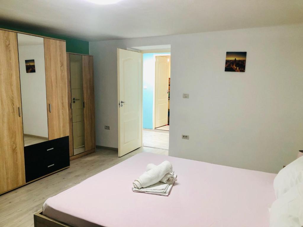 Central Park - Big Apartment - 3 ROOMS - Free Parking T5 - 567