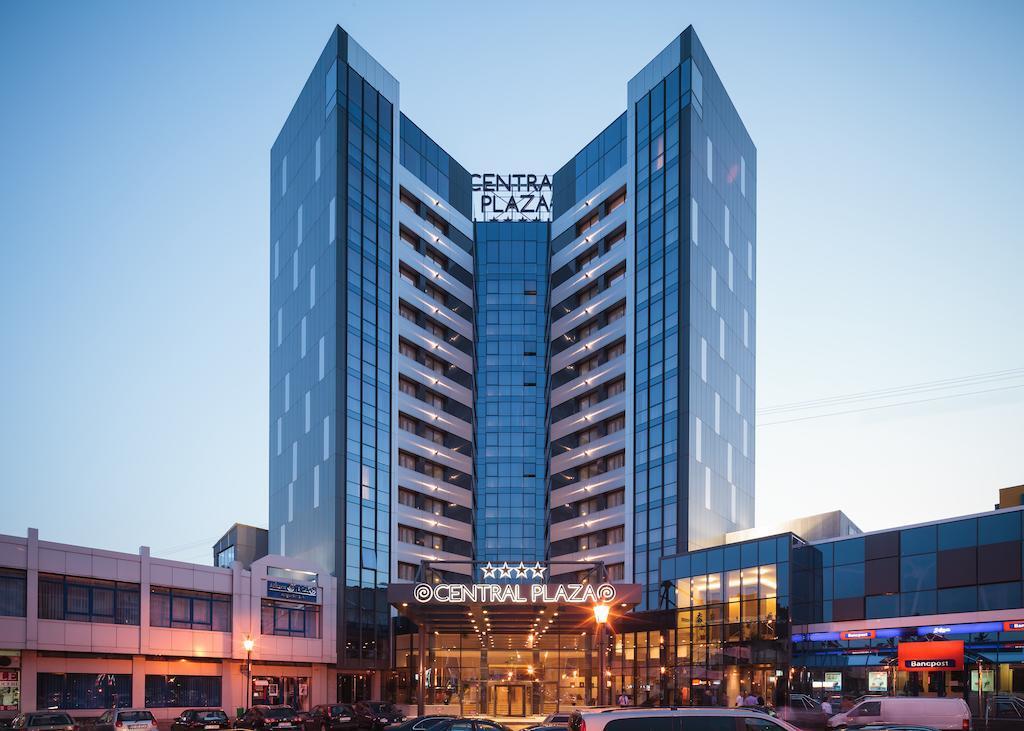 Central Plaza Hotel - 7