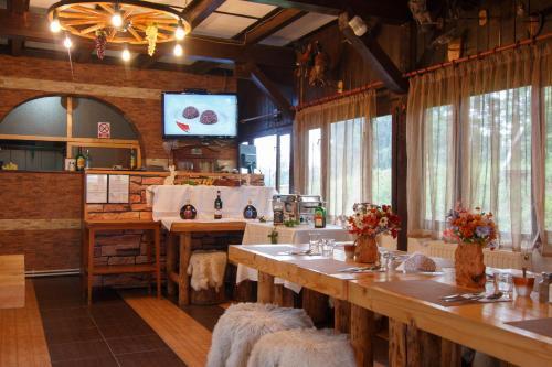Centrul De Echitatie Poiana Brasov - 59