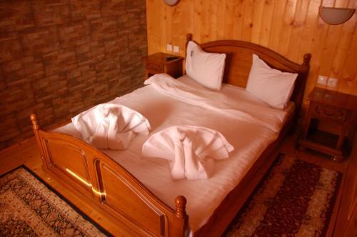 Centrul De Echitatie Poiana Brasov - 727