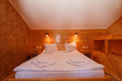 Centrul De Echitatie Poiana Brasov - 628